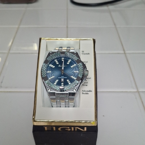 Elgin Other - Elgin Men's Silver and Blue Watch